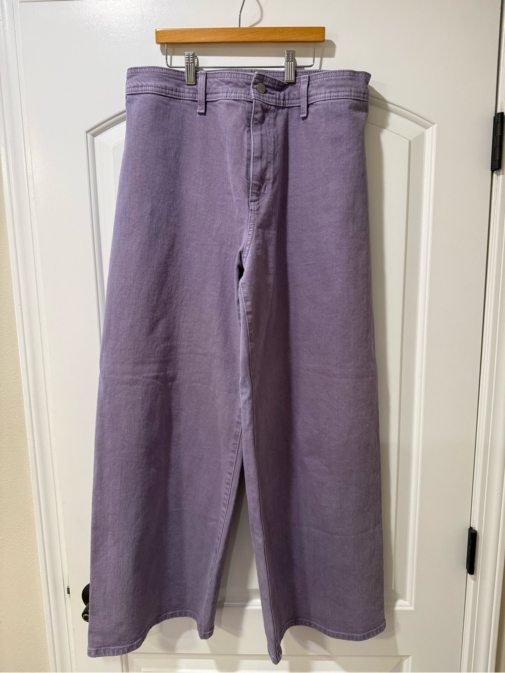 Universal Thread Lavender Wide-Leg Chinos